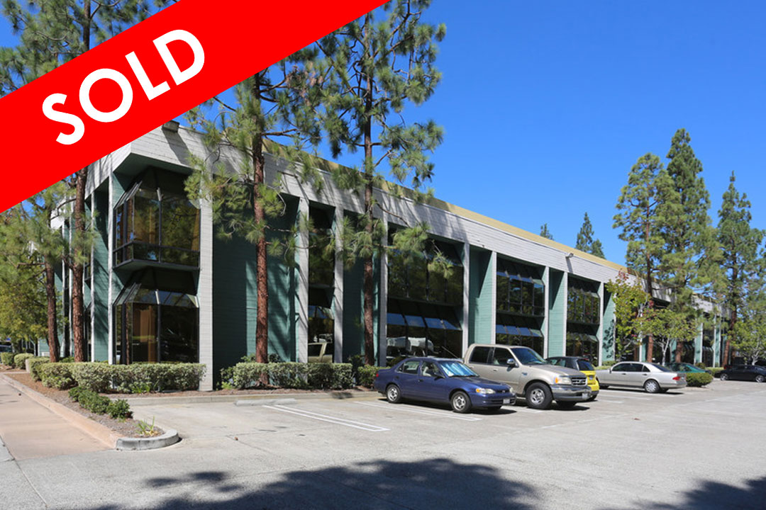 Peralta — Commercial Sale