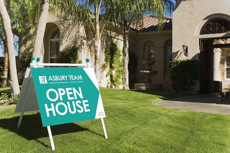 Open house sign in front of an Orange County home